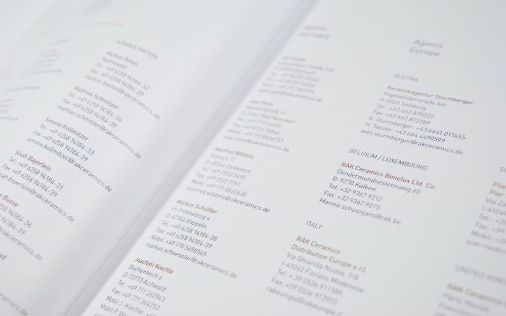 RAK Katalog (Editorial Design) 2010 - RAK Ceramics