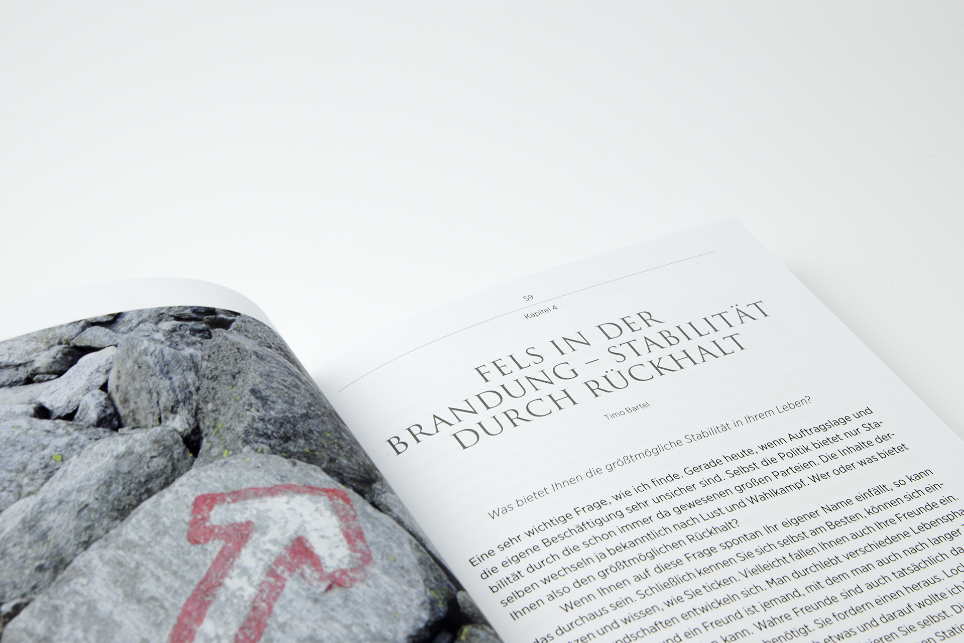 Editorial Design / Buchprojekt - Spielraum Timo Bartel