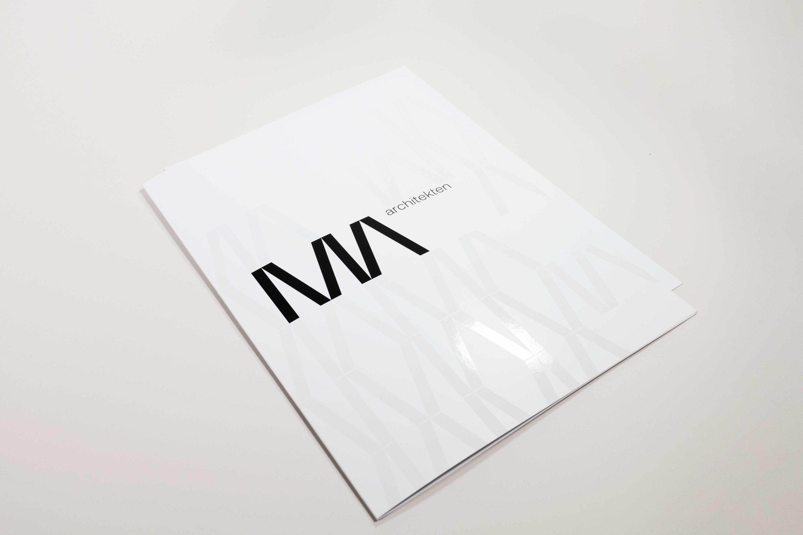 Corporate Design - Mappen Design für MA Architekten