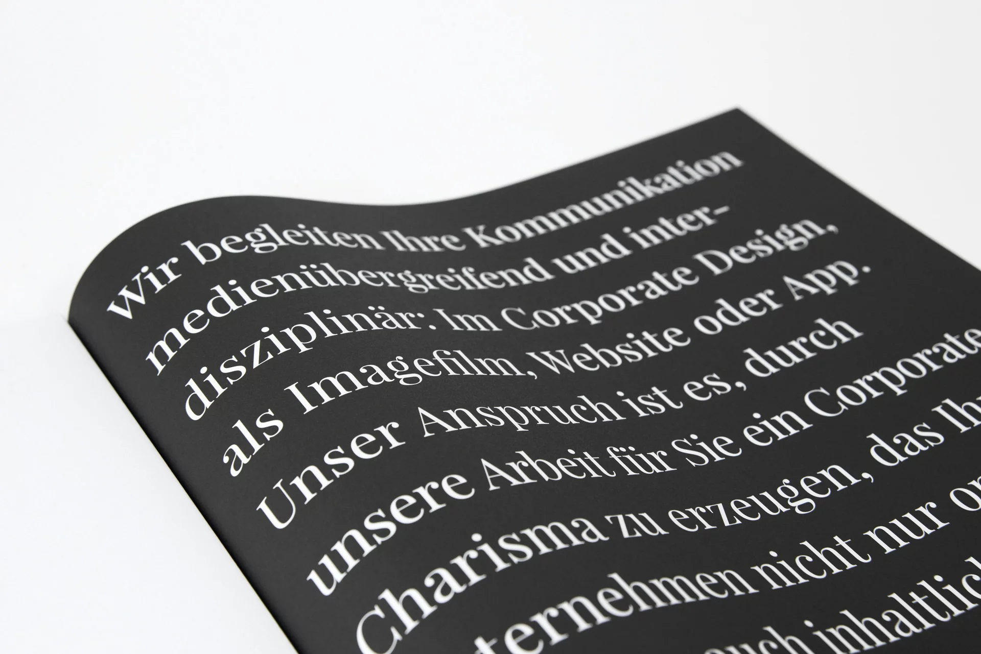 Black Paper (Editorial Design) - Architektur
